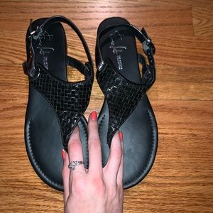 Black leather Franco Sarto sandals